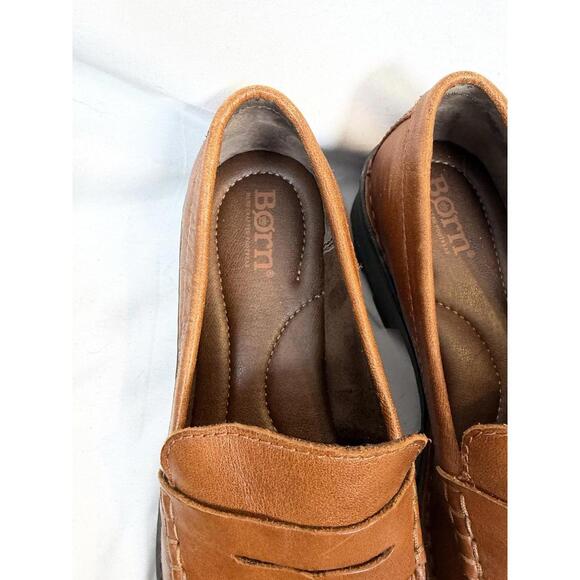 Born Women's Carrera Penny Loafer Brown Full Grain Leather - 7.5 M Worn Only 2x - Picture 3 of 9